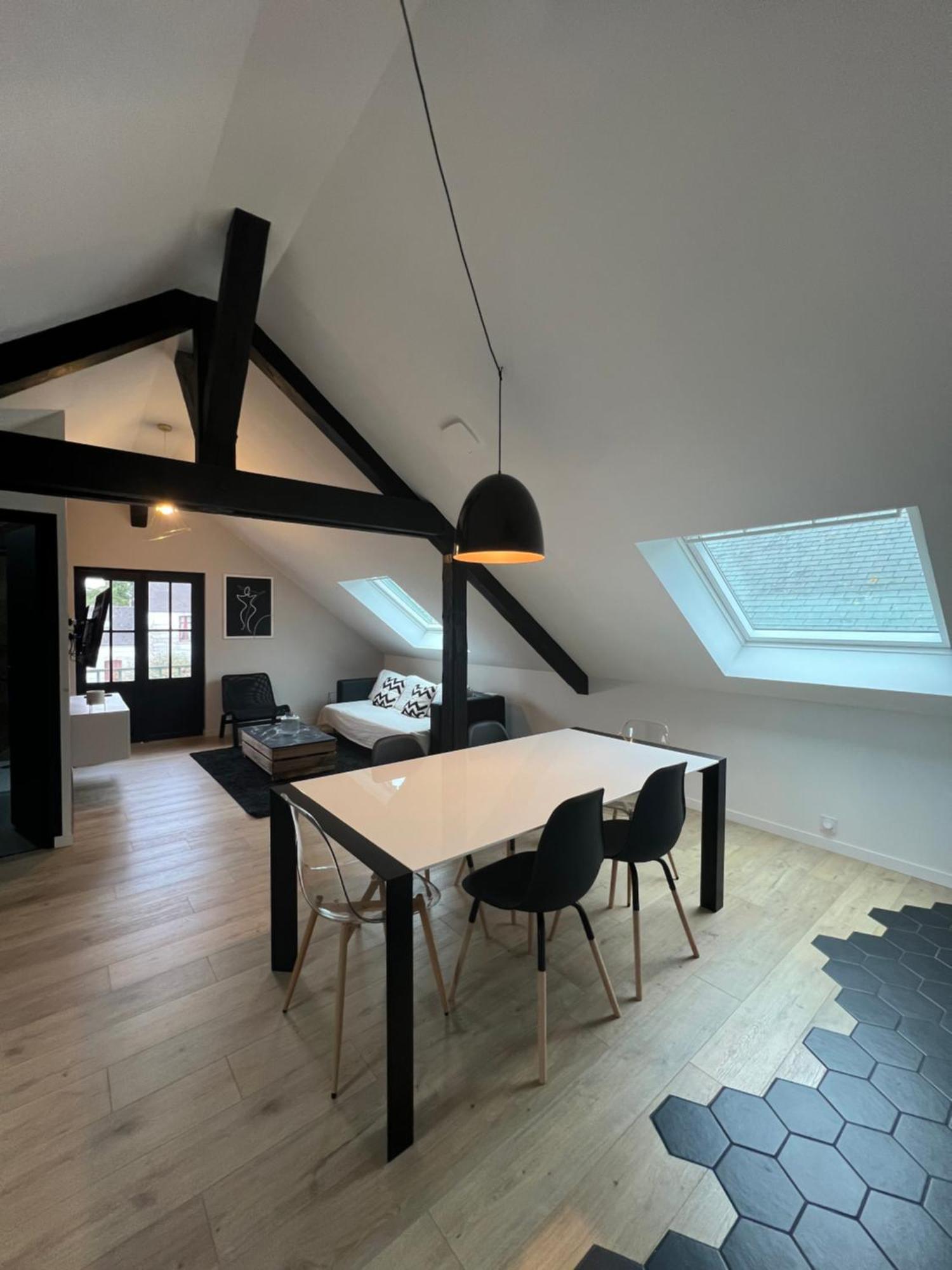 Appartement Spacieux Et Lumineux Proche Du Centre Historique Dol-de-Bretagne Esterno foto