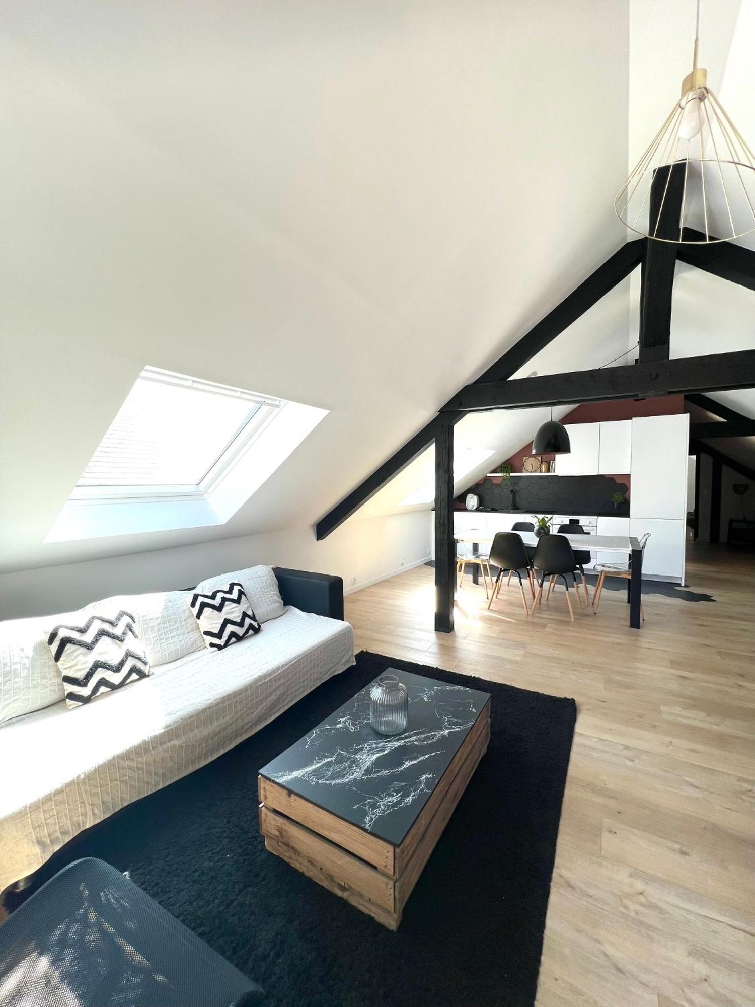 Appartement Spacieux Et Lumineux Proche Du Centre Historique Dol-de-Bretagne Esterno foto